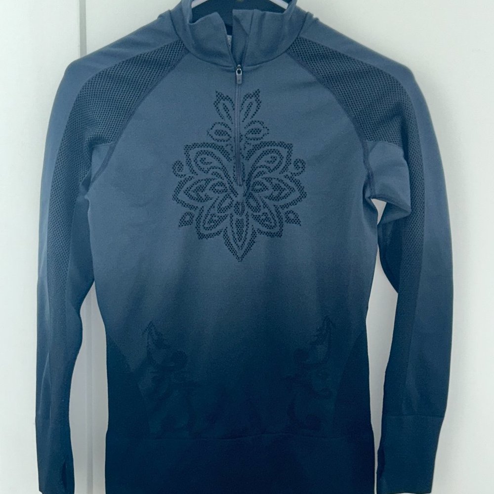 Athleta twist 1/4 zip top sz M NWOT 306569